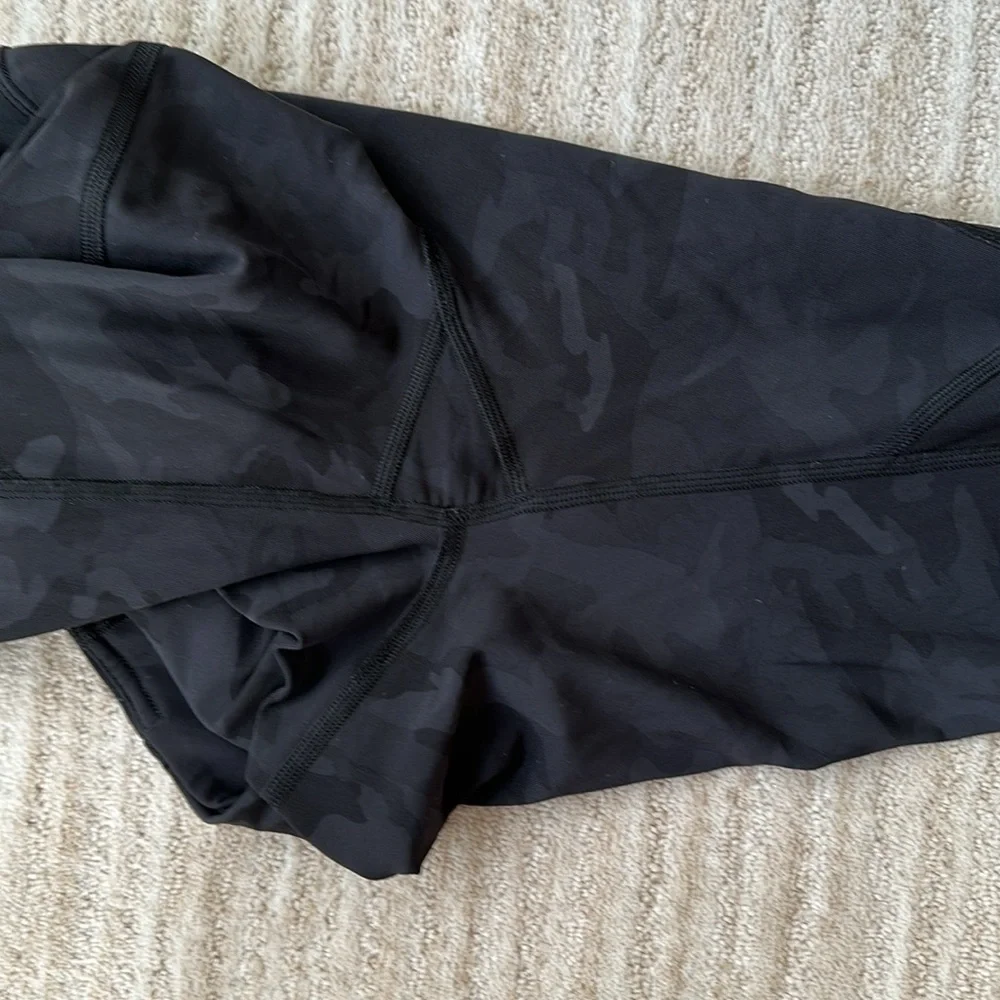 Lululemon Pace Rival Crop 22